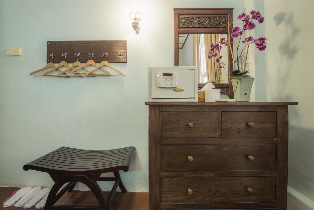Palanquinn Heritage Suites George Town Eksteriør billede